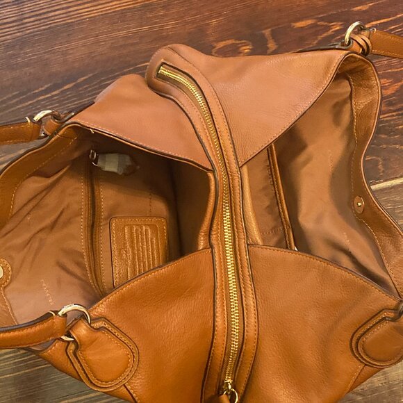 Coach Edie 31 Pebbled Leather Shoulder Bag Saddle Brown Tan Tote - Picture 4 of 11
